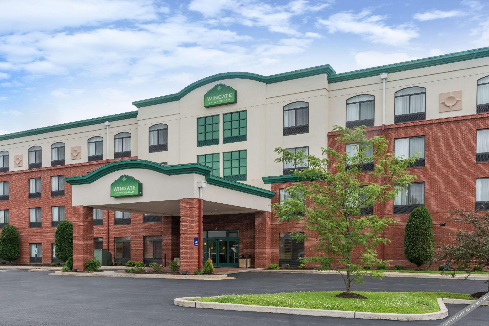 Best Western Plus Hotel St. Louis West Chesterfield St. Charles - photo 4