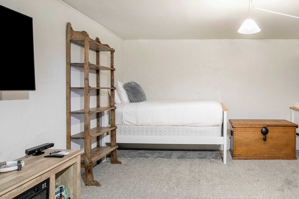 Adams Ranch Retreat by Avantstay Free Shuttle 2 Mountain Village & Telluride Ski Resort - photo 31