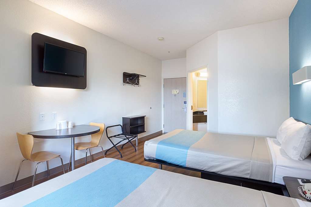Motel 6 Page AZ - photo 11