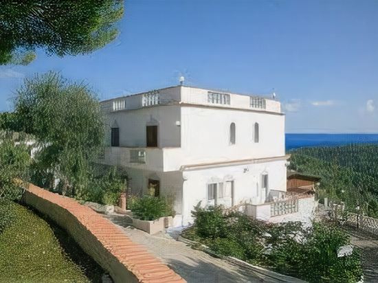 Albergo Godenizzo in Peschici, Italy