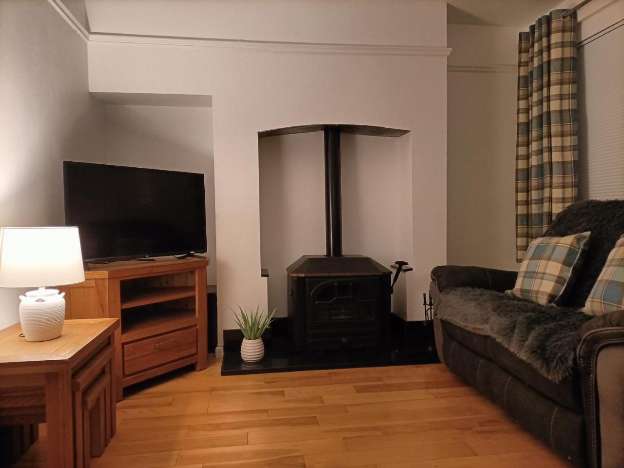 Charming Mill Cottage Carrickfergus — Carrickfergus — photo 5