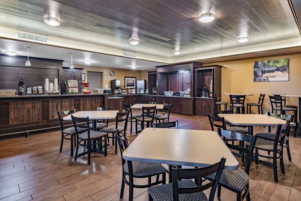 Hawthorn Extended Stay by Wyndham Dickinson - photo 40