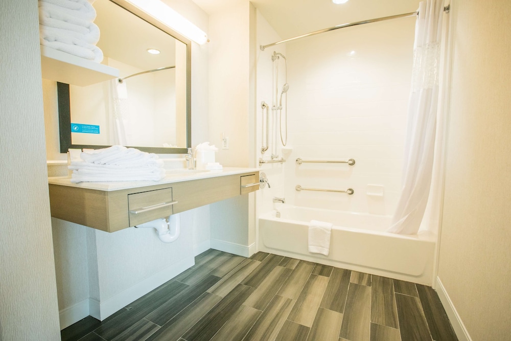 Hampton Inn & Suites Tempe Phoenix Airport AZ - photo 54