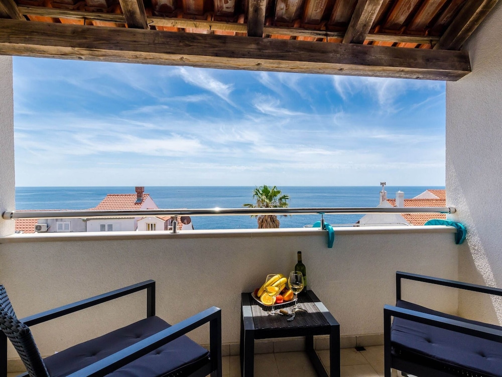 Apartment Petra 14 Studio Apartment With Balcony and Sea View