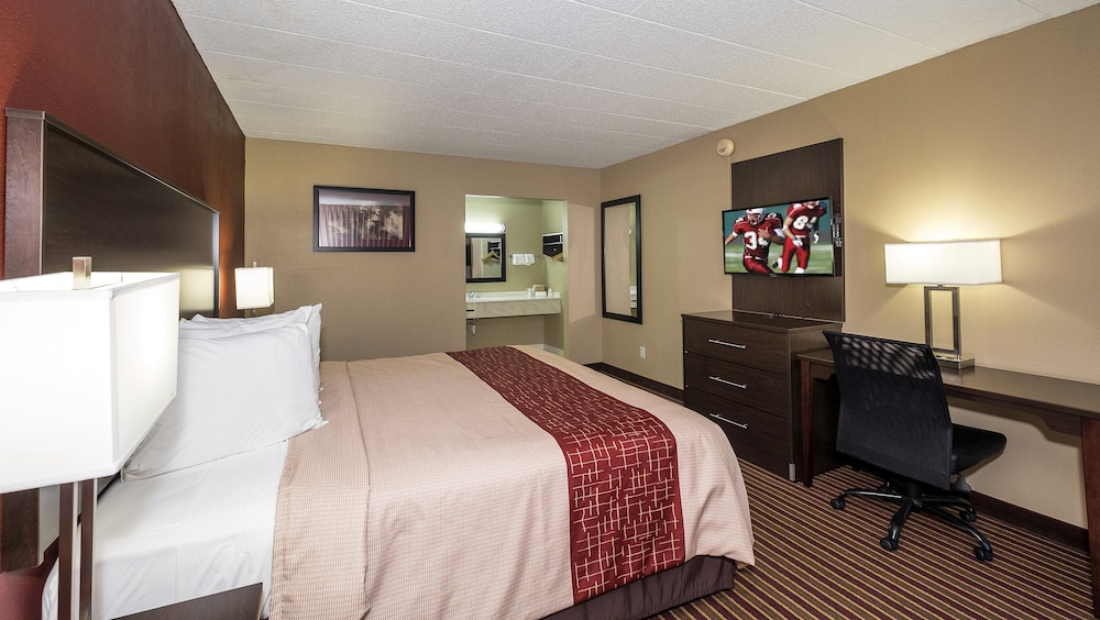 Red Roof Inn Clearfield - photo 6