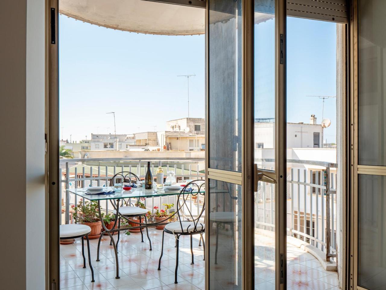Margari Bright Apartment with Parking — 4-Star Luxury Hotel in Otranto, Italy
