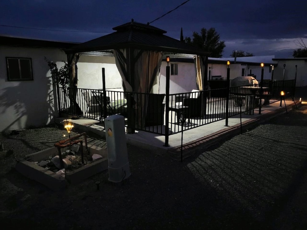 Rose's Motel - photo 52