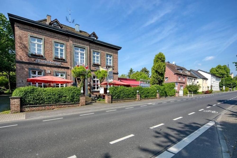Hotel Restaurant Mathildenhof in Pulheim, Germany