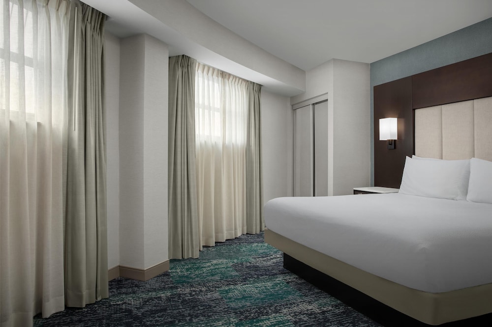 Hilton Garden Inn Portsmouth Downtown - photo 16