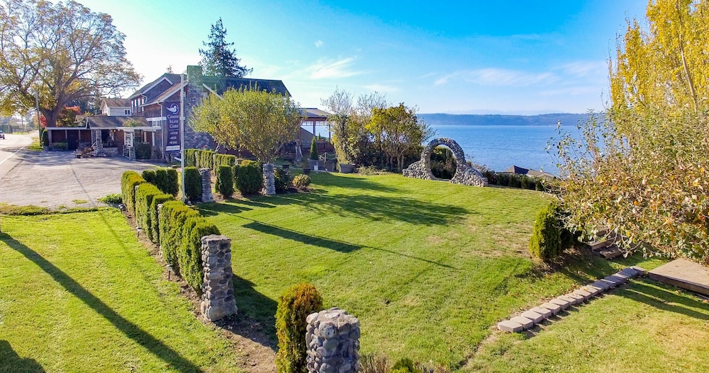 Camano Island Inn - photo 42