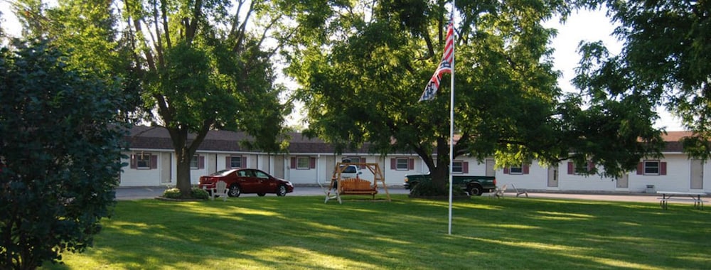 White Valley Motel - photo 11