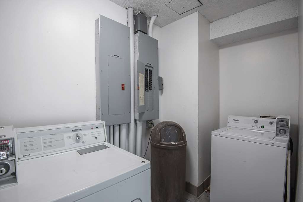 Motel 6 Lawrence KS - photo 25