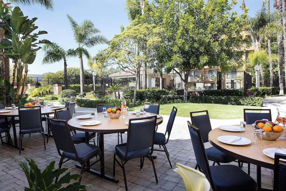 Courtyard by Marriott Costa Mesa South Coast Metro - photo 27