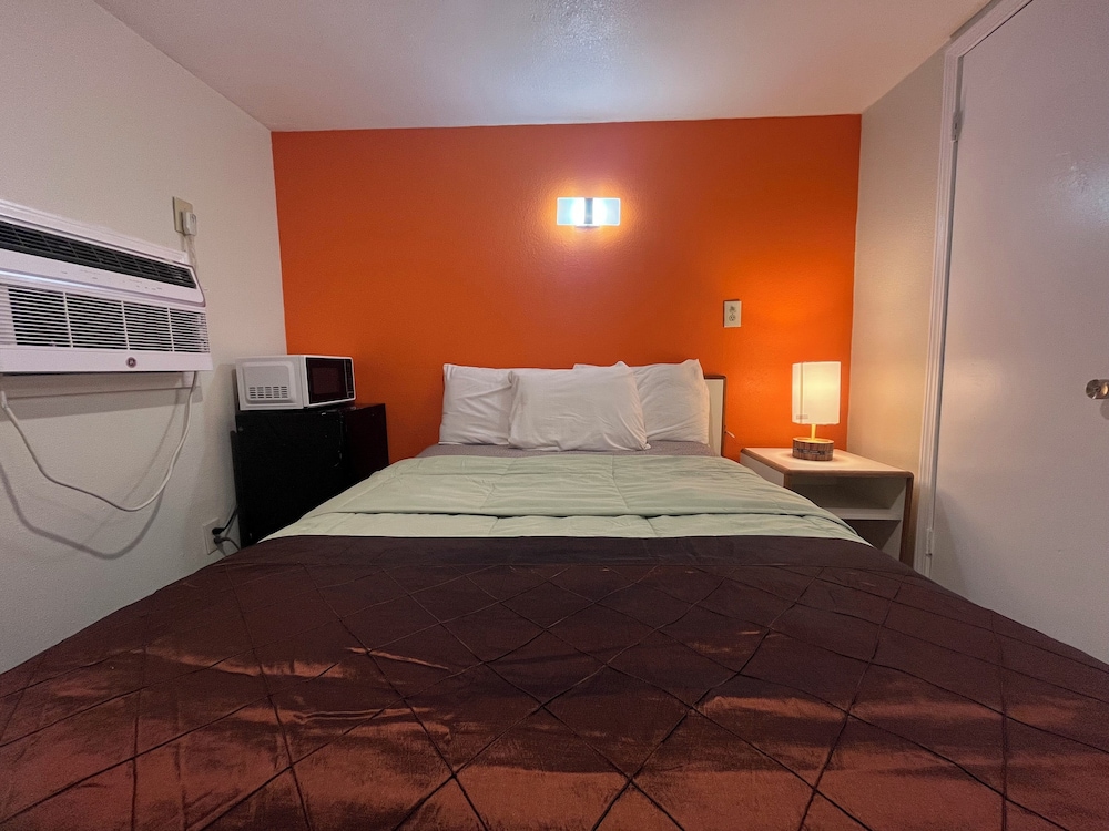 Ponca Motel - photo 8