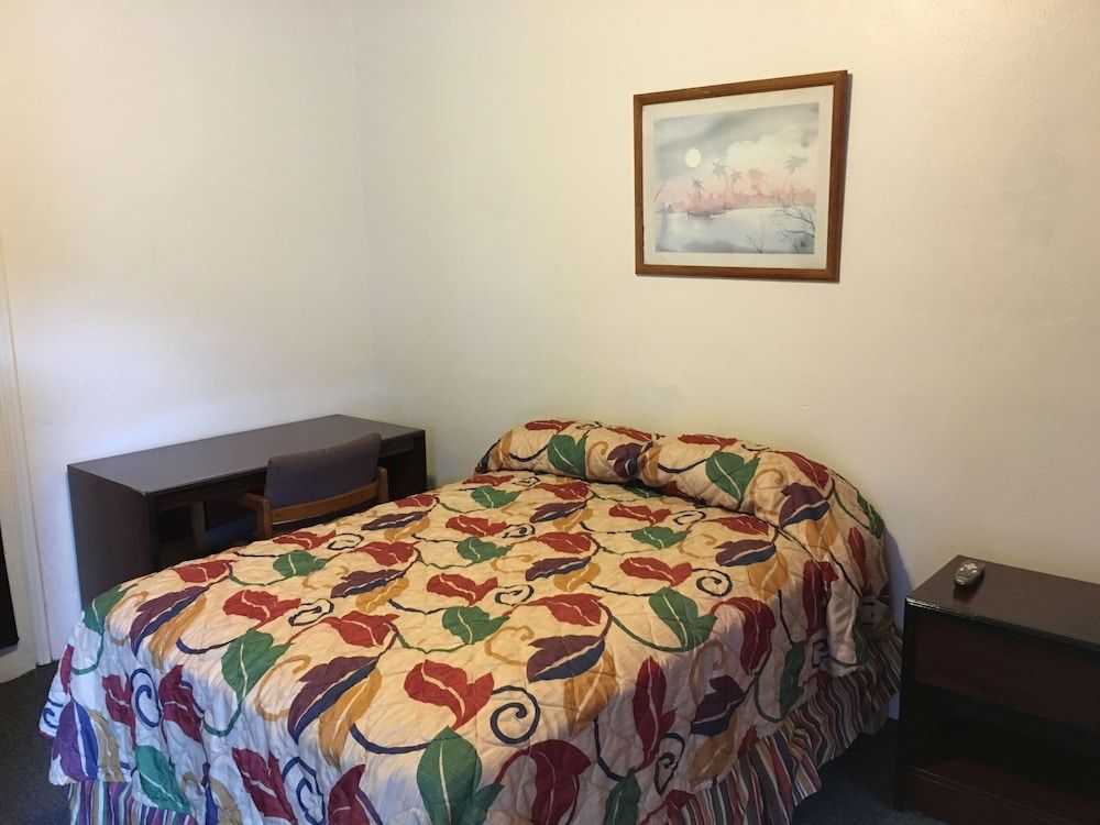 Dixie Motel Hilliard - photo 10