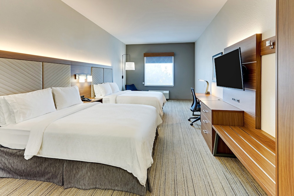 Holiday Inn Express Hotel & Suites Weatherford by IHG - photo 36