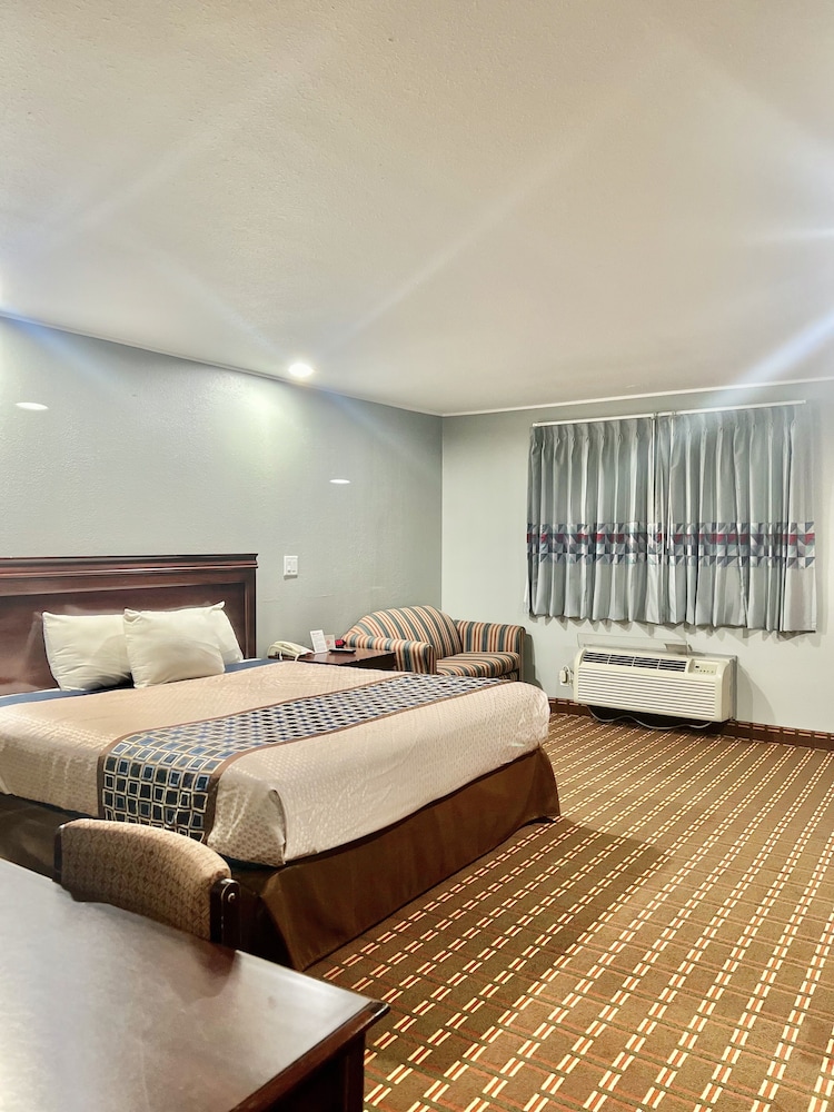 Palace Motel Dequeen - photo 4