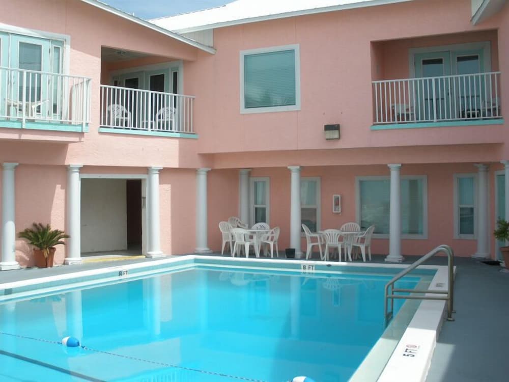 Pineapple Villas on Laguna Beach - photo 160