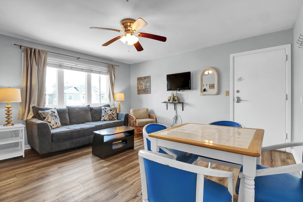 Sandpeddler Inn & Suites - photo 180
