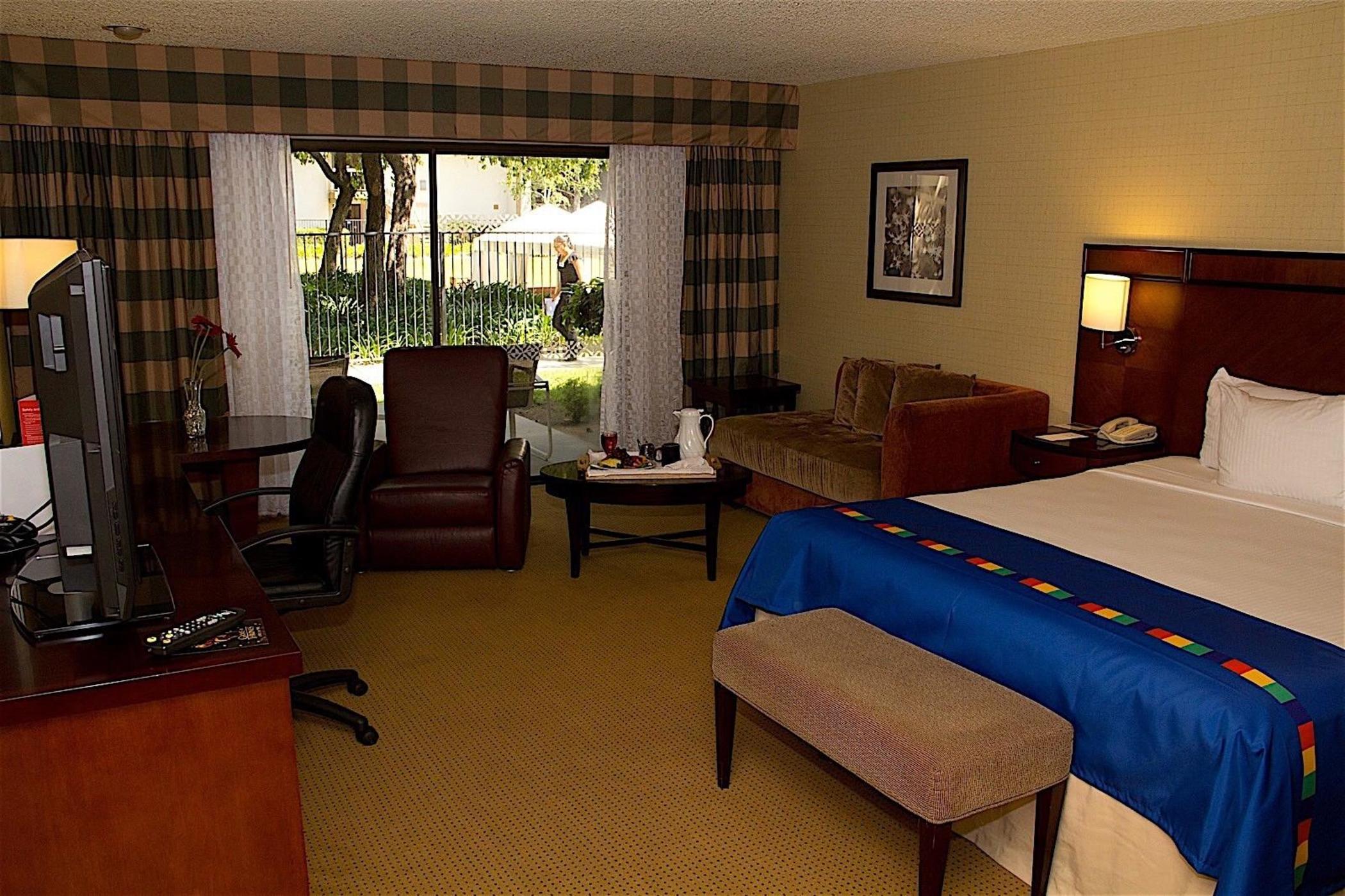 The Hotel Fresno - photo 15