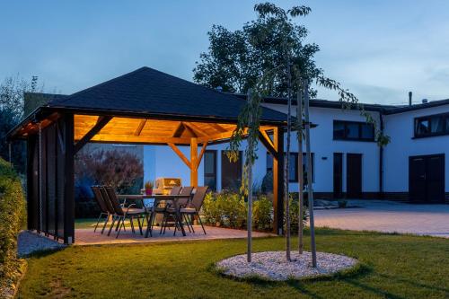 Villa Matylda — 4-Star Luxury Hotel in Marianske Lazne, Czech Republic