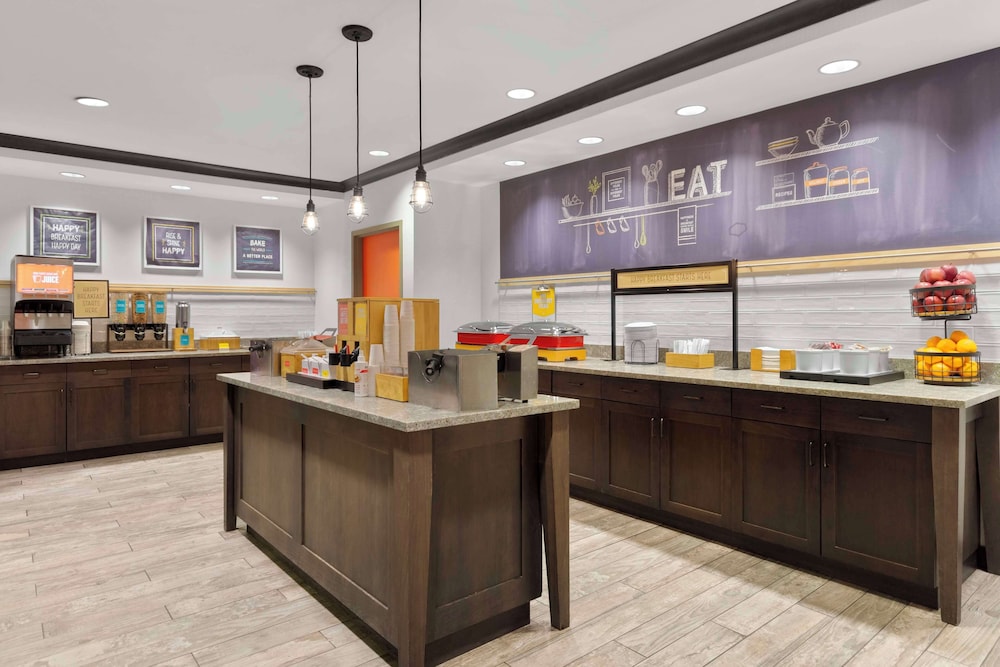 Hampton Inn & Suites Columbus Scioto Downs - photo 31