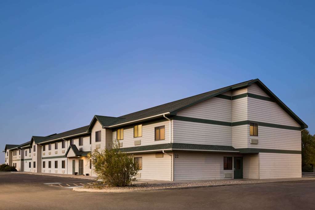 Travelodge by Wyndham Pecos - photo 2