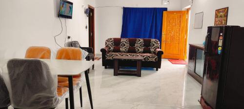 Tiruchanoor Home Stay — 4-Star Luxury Hotel in Tirupati, India