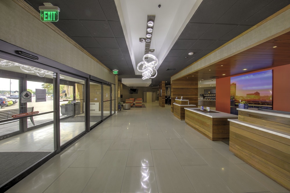 Holiday Inn Brookfield Milwaukee by IHG - photo 64