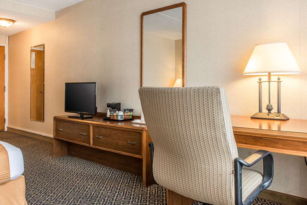 Quality Inn & Conference Center - photo 14