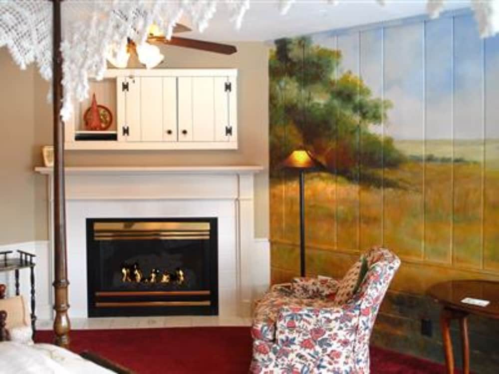 Deerhill Inn - photo 39