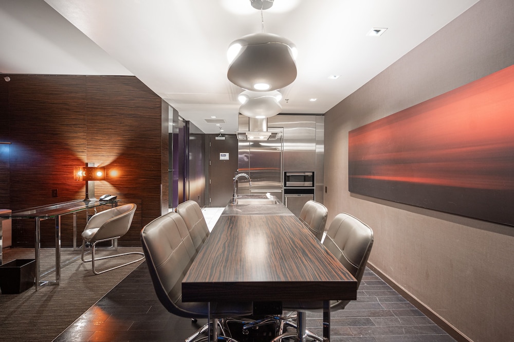 StripViewSuites at Palms Place Penthouses - photo 75
