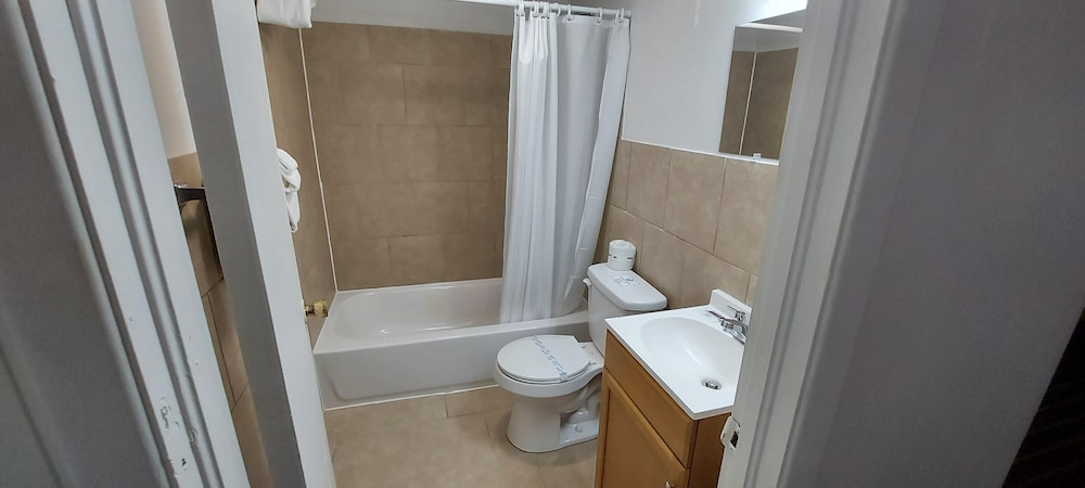 Boone Trail Inn - photo 27
