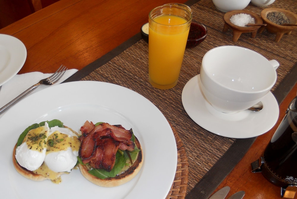 Lupton Lodge — 4-Star Luxury Hotel in Whangarei, New Zealand