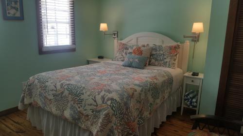 Courtney's Place Historic Cottages & Inns - photo 15