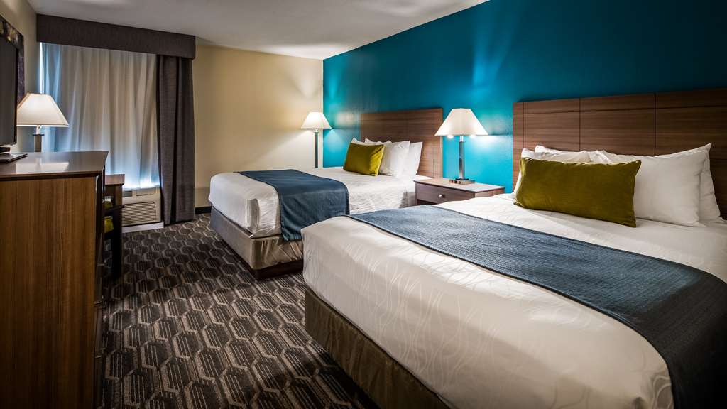 Best Western Plus Yadkin Valley Inn & Suites - photo 8
