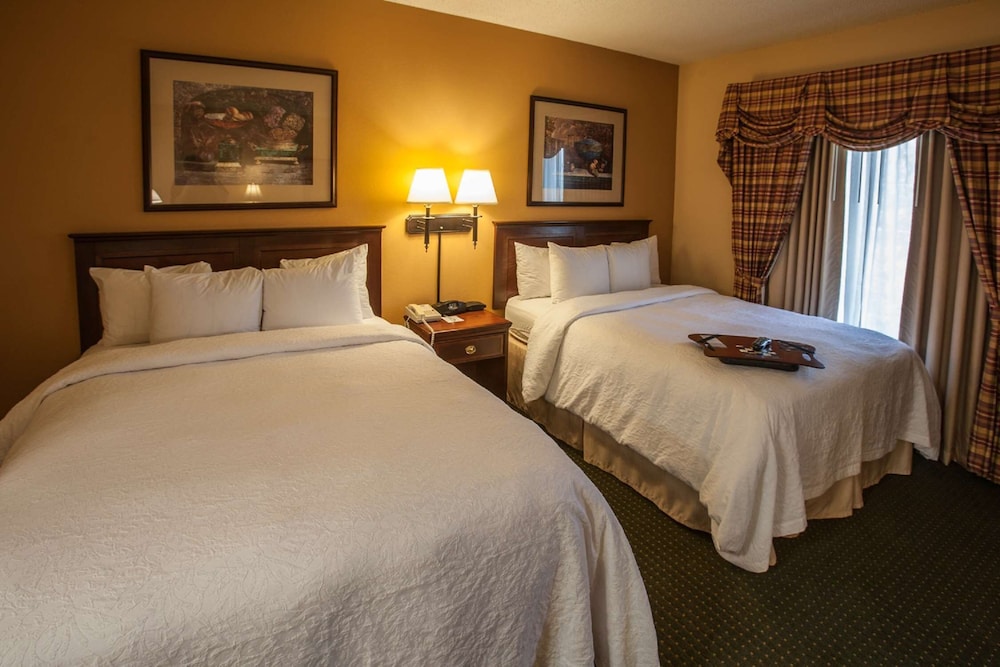 Hampton Inn & Suites Stillwater - photo 27