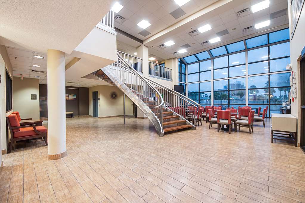 Comfort Suites Beachside - photo 8