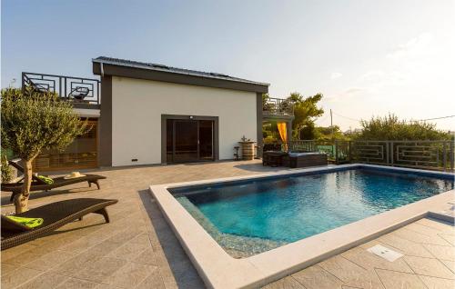 Luxurious Home In Split With Sauna — 5-Star Luxury Hotel in Split, Croatia