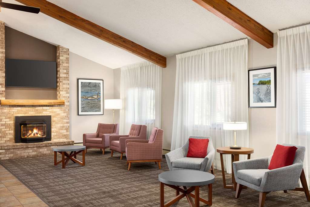 AmericInn by Wyndham Roseau - photo 11