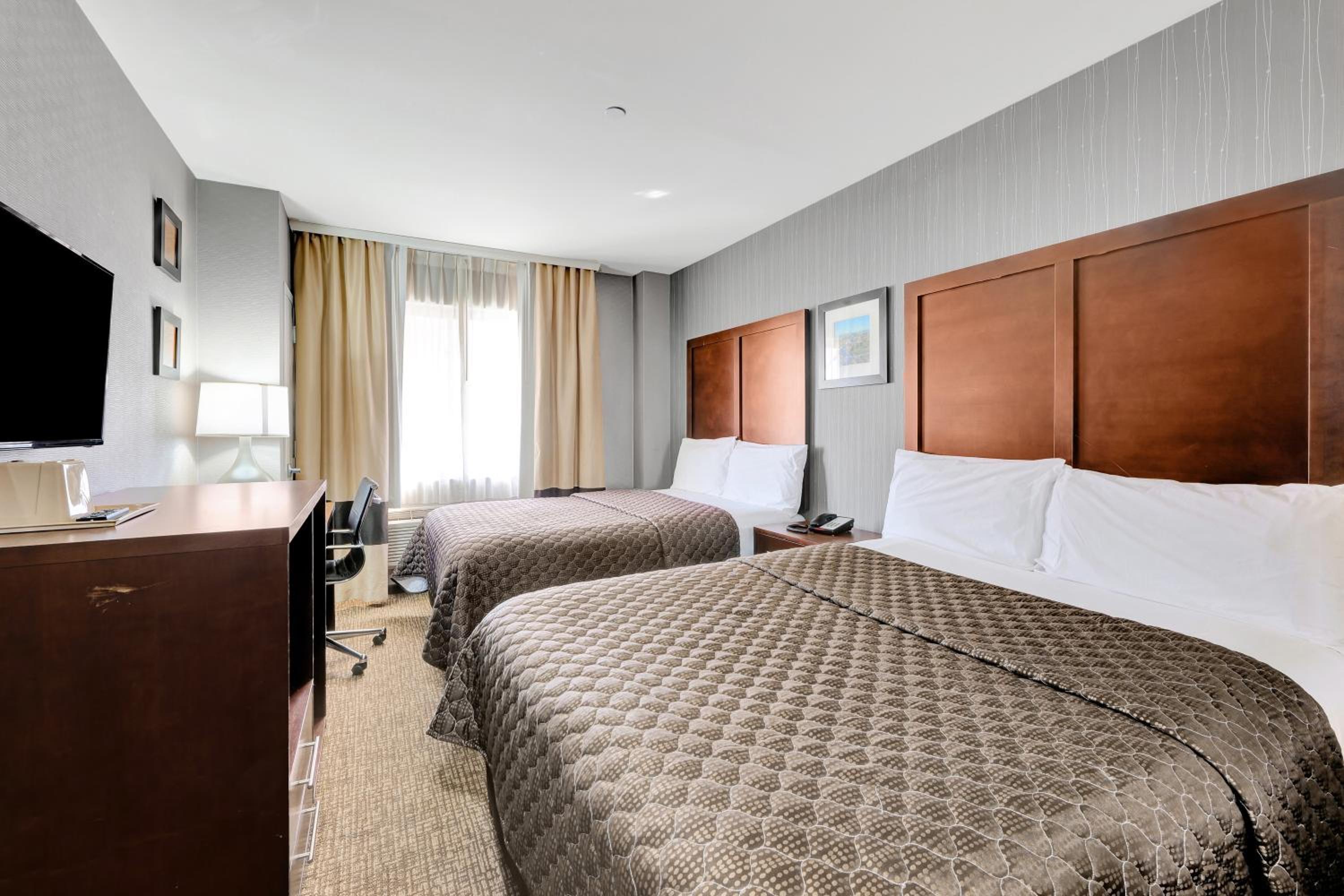 Hotel Pergola JFK Airport - photo 27