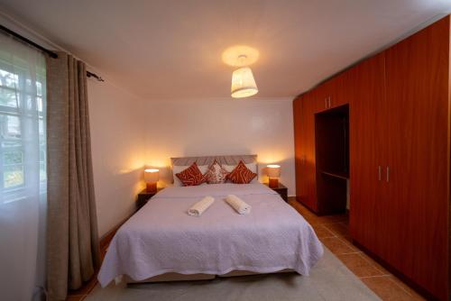 Arabella Ember Fully Equipped Boho Chic Apartment in Karen