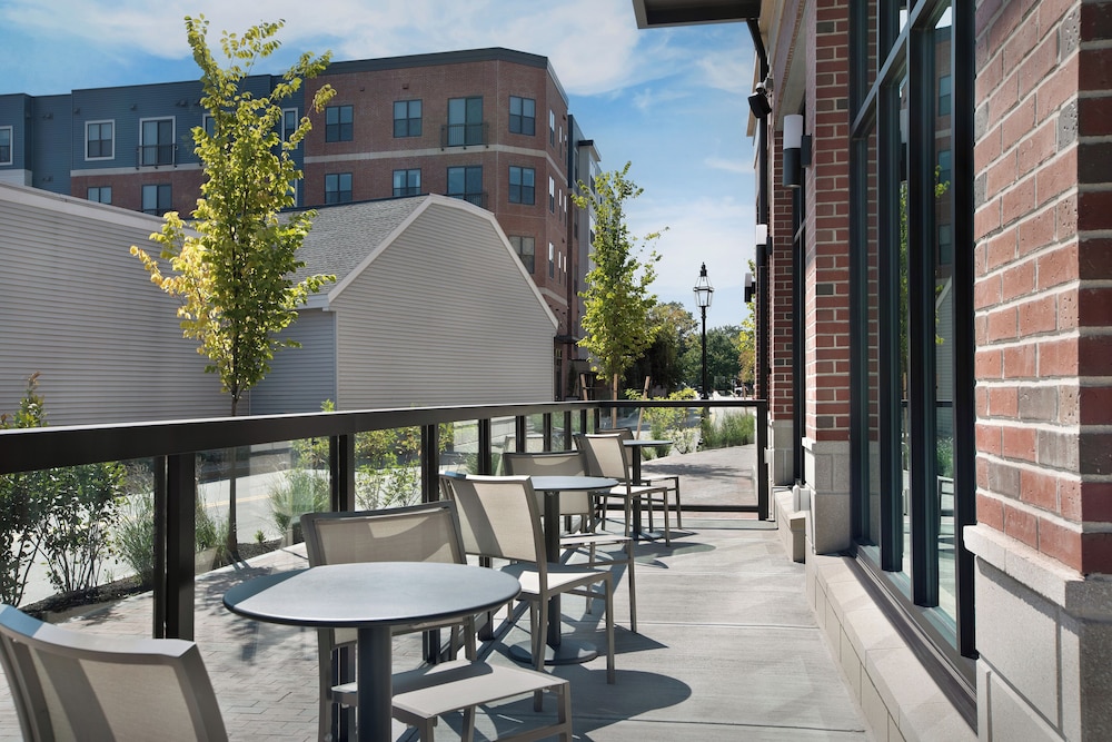 Homewood Suites By Hilton Portsmouth Downtown - photo 39