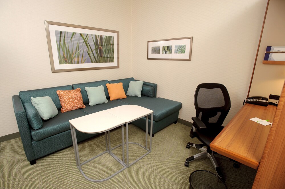 SpringHill Suites Huntsville West Research Park - photo 6