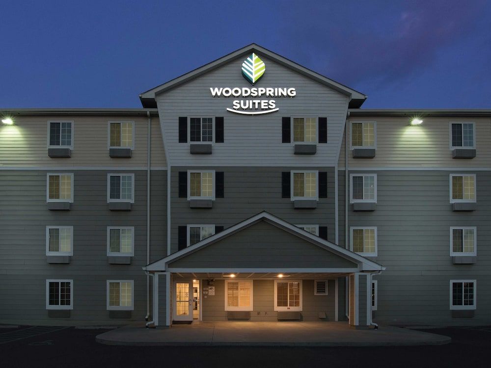 WoodSpring Suites Columbia Lexington - photo 21