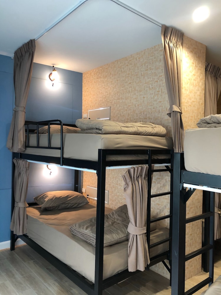 Mangkon Hostel