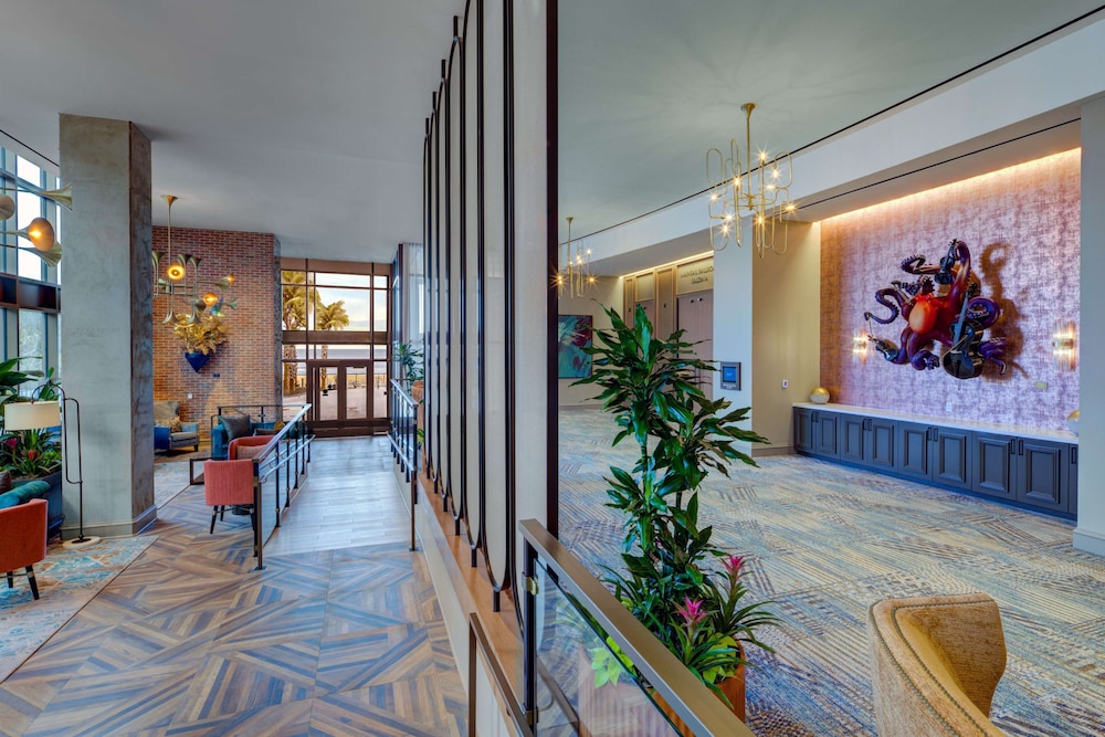 Embassy Suites by Hilton Virginia Beach Oceanfront Resort - photo 12