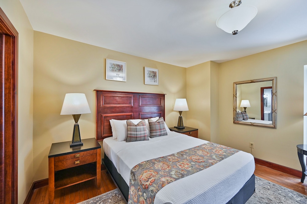 Tom Quick Inn - photo 23
