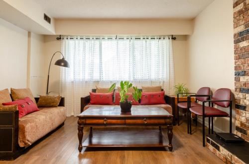 Convenient Urban Retreat in Vancouver, Canada