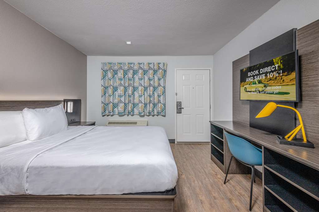 Motel 6 Euless TX Dallas - photo 8